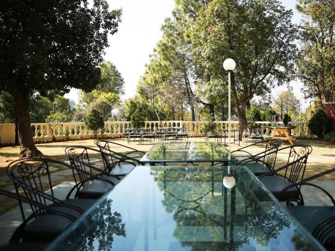 Welcomheritage Windsor Lodge Ранікгет Екстер'єр фото