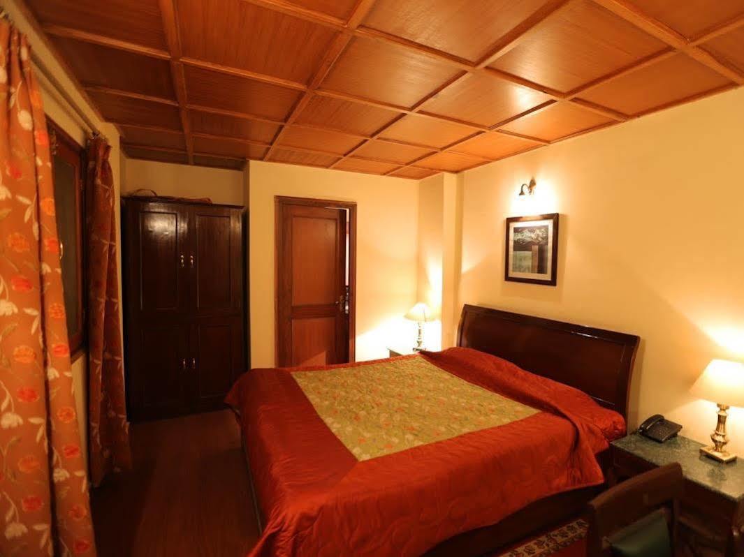 Welcomheritage Windsor Lodge Ранікгет Екстер'єр фото